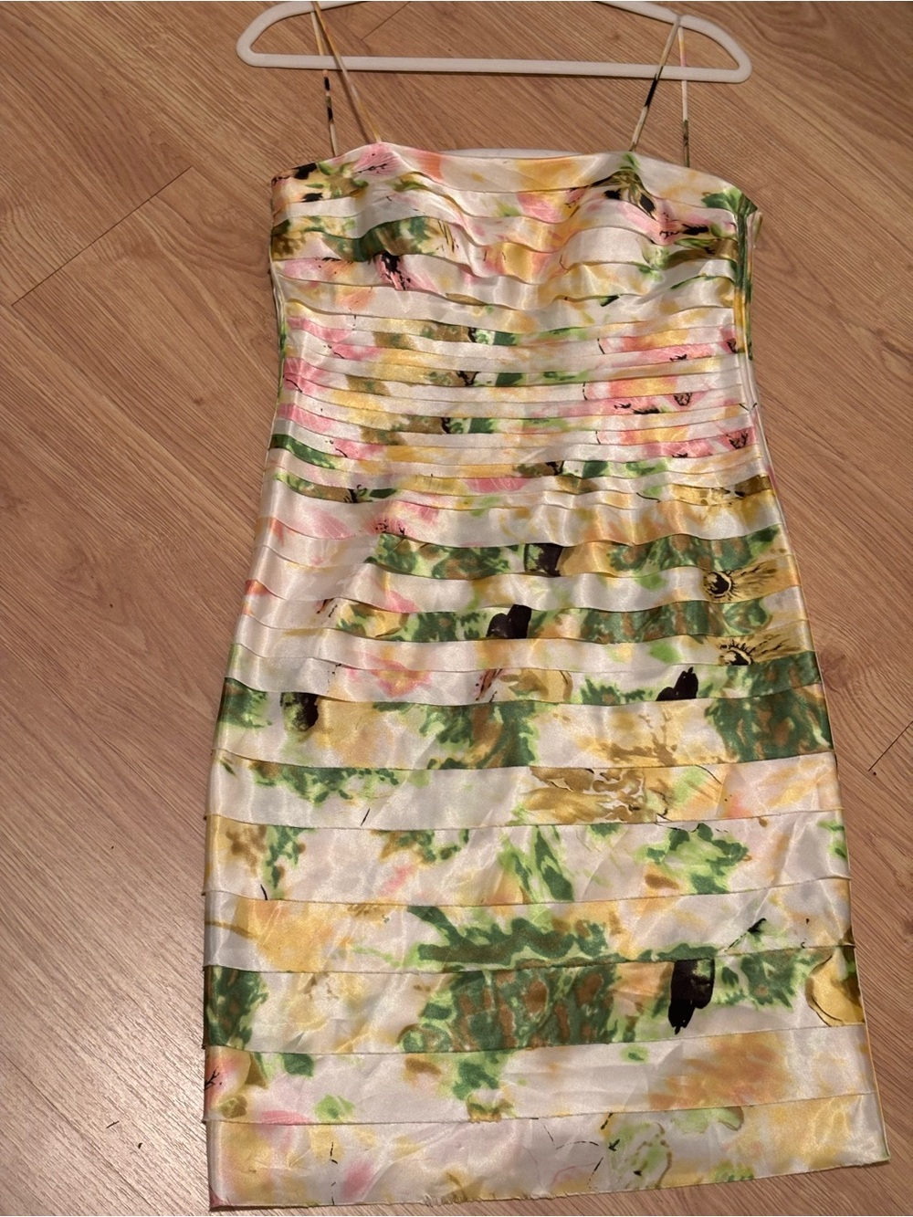 JS Collection dress Floral A-Line  in Yellow and Green. Petite 6